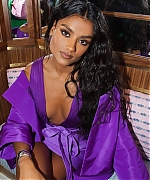 simoneashleynet_001.jpg