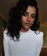 simoneashleynet_002.jpg