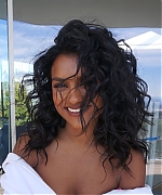 simoneashleynet_001.jpg
