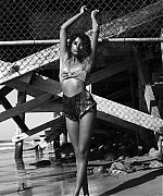 simoneashleynet_001.jpg